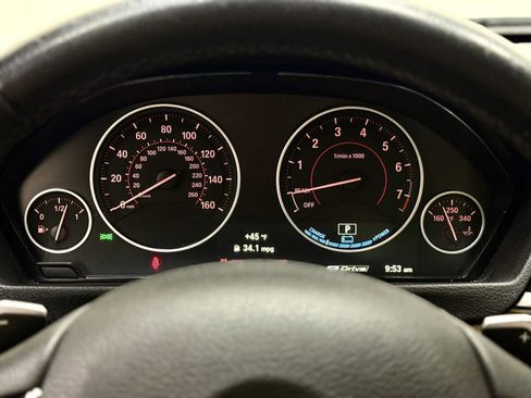 Used 2018 BMW 330e image 20