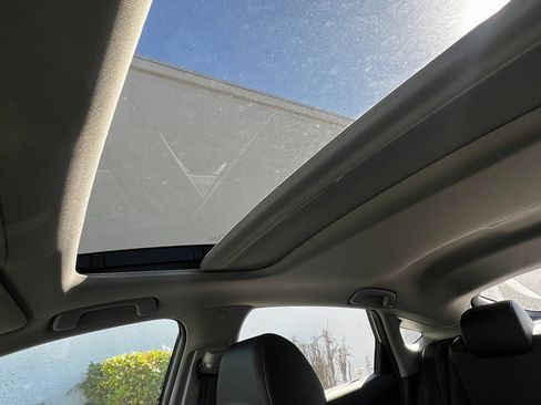 New 2026 Acura Integra image 21