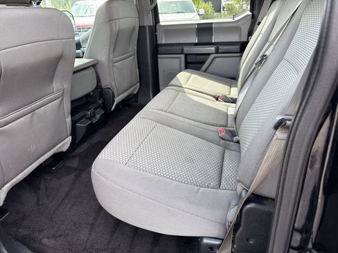 Used 2016 Ford F150 XLT AWD/4WD image 15