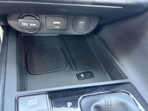 Certified 2025 Hyundai Elantra SEL image 21