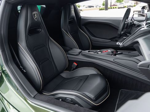 Used 2026 Lamborghini Temerario AWD/4WD image 52