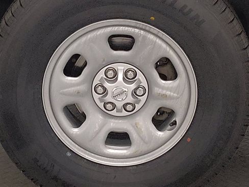 Used 2019 Nissan Frontier S RWD image 31