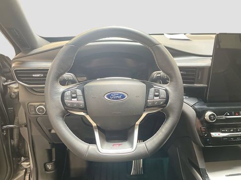 Used 2024 Ford Explorer ST w/ Equipment Group 401A AWD/4WD image 11
