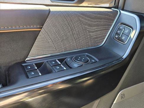 Used 2021 Ford F150 Platinum w/ Max Trailer Tow Package image 9