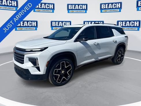 New 2026 Chevrolet Traverse High Country image 1