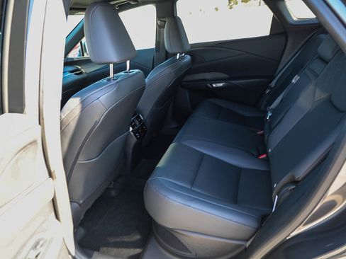 Certified 2024 Lexus RX 350h image 18