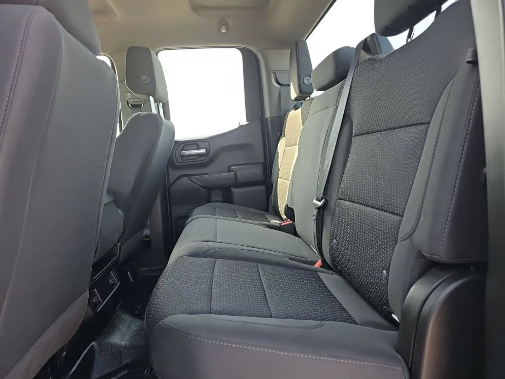 Used 2023 GMC Sierra 1500 Pro w/ Fleet Convenience Package AWD/4WD image 15