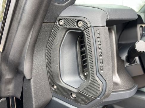 Used 2025 Ford Bronco Big Bend image 15