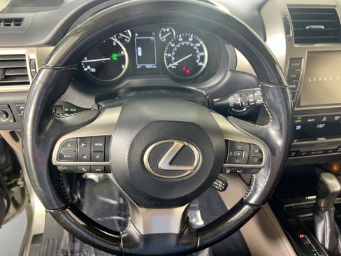 Used 2020 Lexus GX 460 Premium image 11