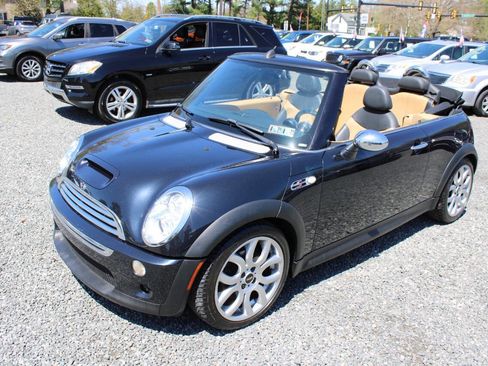 Used 2007 MINI Cooper S FWD image 2