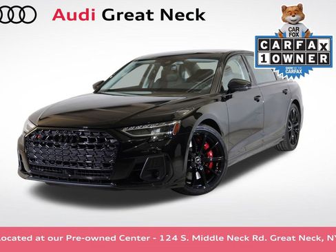 Used 2023 Audi S8 image 1