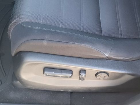 Used 2019 Honda CR-V EX image 7