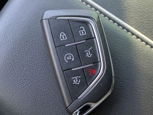 Used 2022 Cadillac Escalade Sport w/ Touring Package image 39