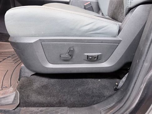 Used 2016 RAM 1500 Lone Star image 11