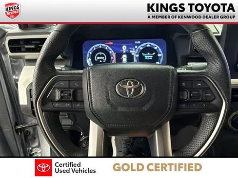 Certified 2024 Toyota Tacoma TRD Off-Road AWD/4WD image 23