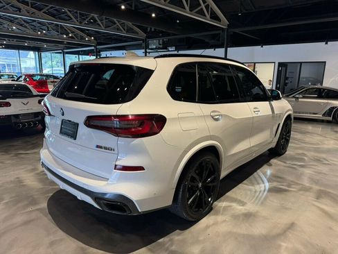Used 2022 BMW X5 M50i image 5