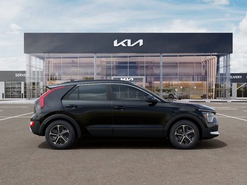 New 2026 Kia Niro LX FWD image 7