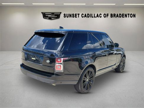 Used 2021 Land Rover Range Rover P525 Westminster Edition image 4