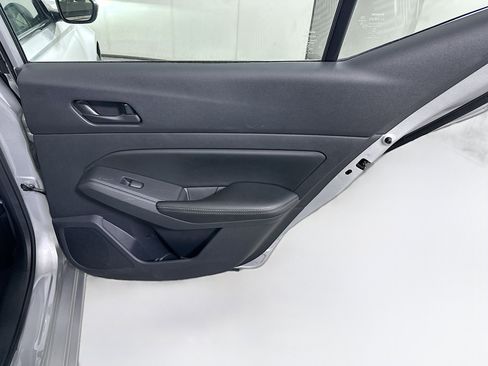 Used 2024 Nissan Altima 2.5 SV image 27