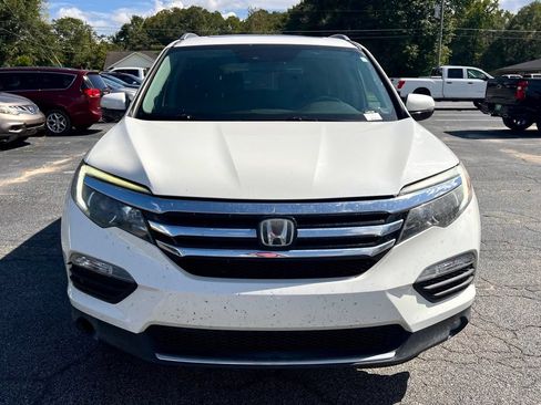 Used 2018 Honda Pilot Touring image 4