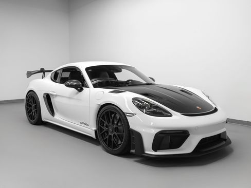 Certified 2023 Porsche 718 Cayman GT4 RS w/ Weissach Package RWD image 10