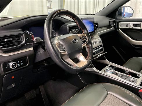 Used 2023 Ford Explorer Timberline w/ Timberline Technology Package image 8