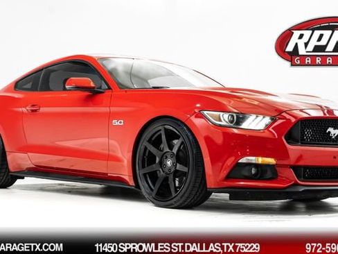 Used 2015 Ford Mustang GT Premium w/ Equipment Group 401A RWD image 1