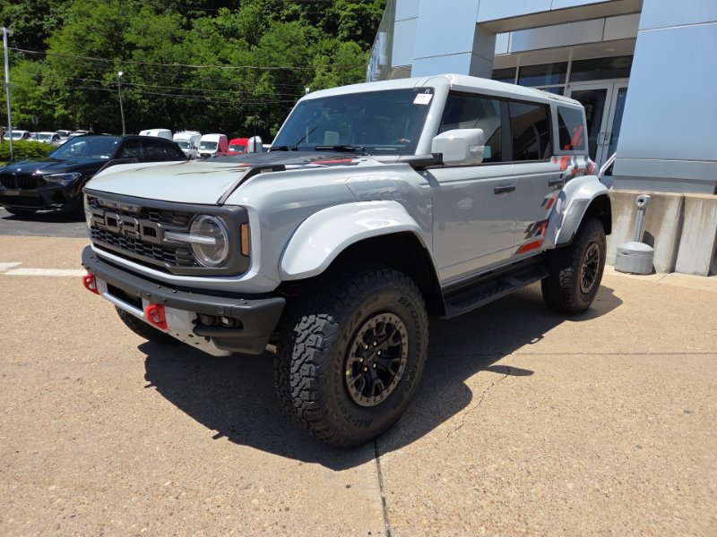 New 2026 Ford Bronco Raptor AWD/4WD image 3
