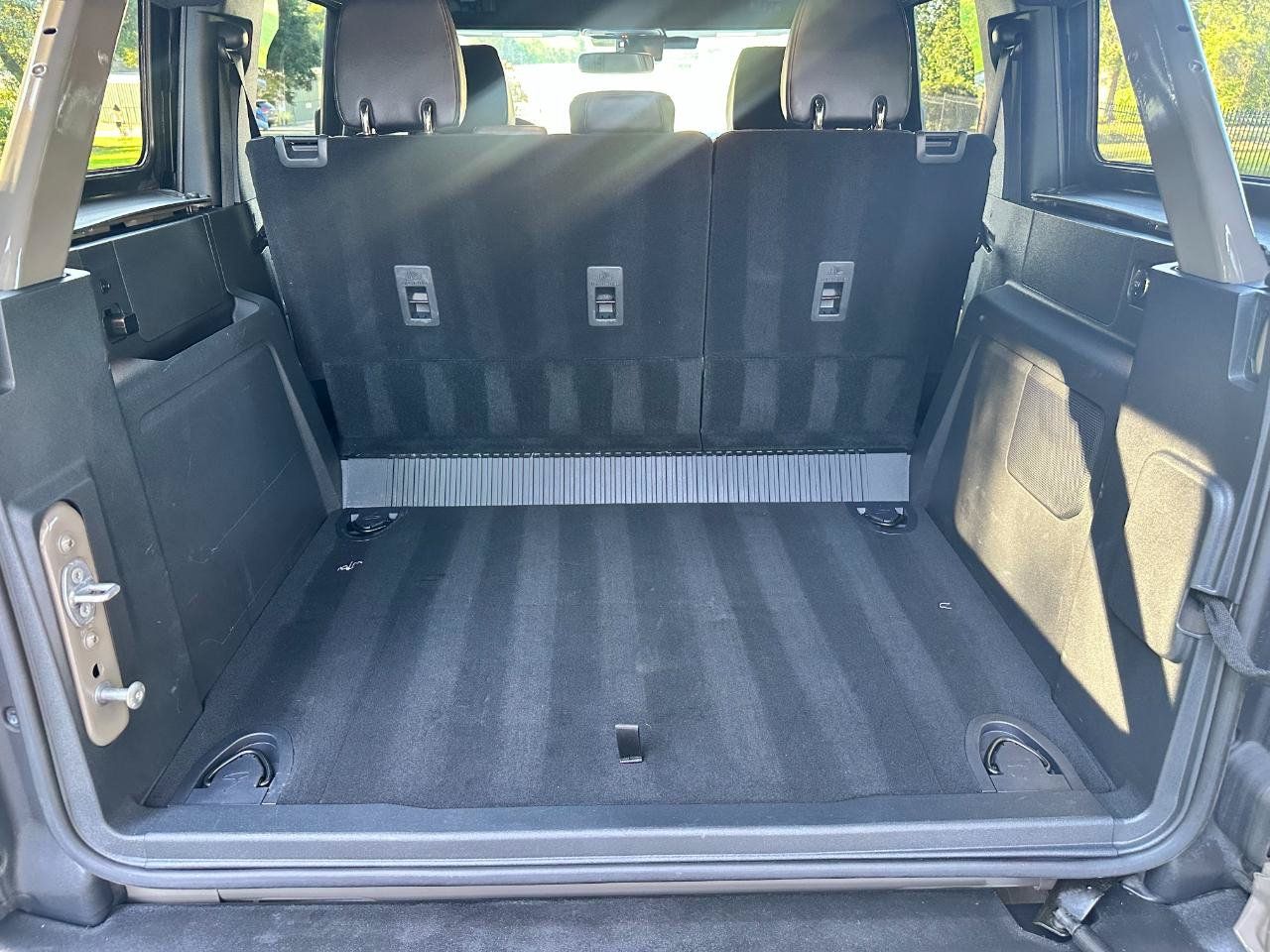Used 2025 Ford Bronco Outer Banks AWD/4WD image 26