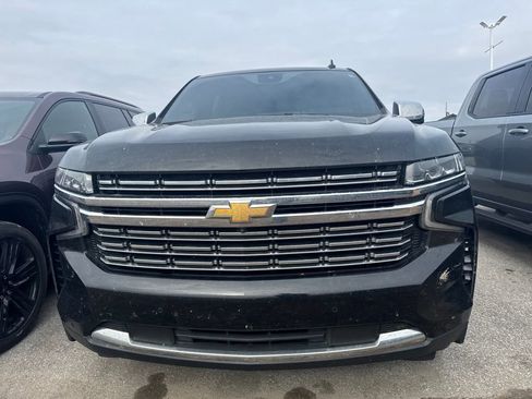 Used 2023 Chevrolet Tahoe Premier image 2