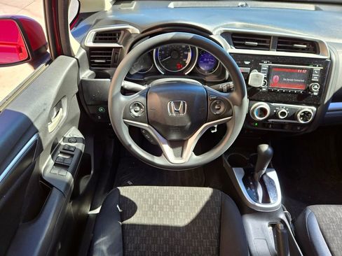 Used 2017 Honda Fit LX image 8