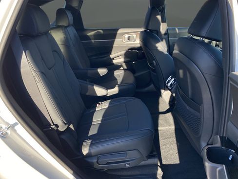 New 2026 Kia Sorento SX Prestige AWD/4WD image 40