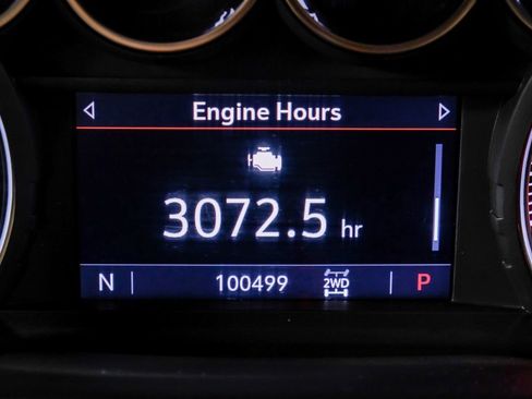 Used 2023 Chevrolet Silverado 3500 LT w/ Convenience Package image 21