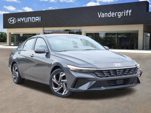 New 2026 Hyundai Elantra Limited FWD image 1
