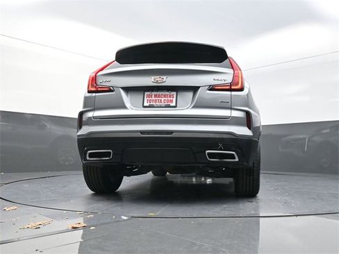 Used 2024 Cadillac XT4 Premium Luxury image 32