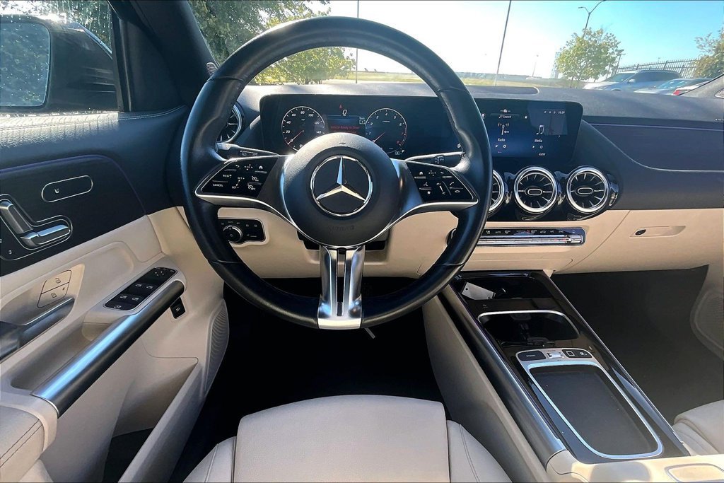 Used 2025 Mercedes-Benz GLA 250 image 6