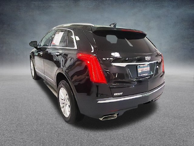 Used 2018 Cadillac XT5 AWD image 9