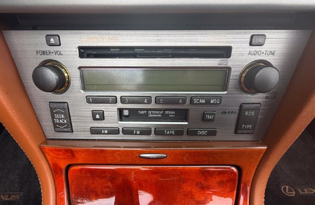 Used 2002 Lexus SC 430 Convertible RWD image 32