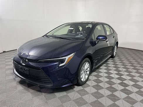 New 2026 Toyota Corolla LE FWD image 3