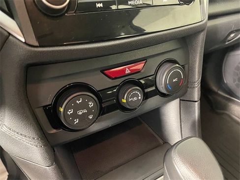 Used 2018 Subaru Impreza 2.0i Premium image 9