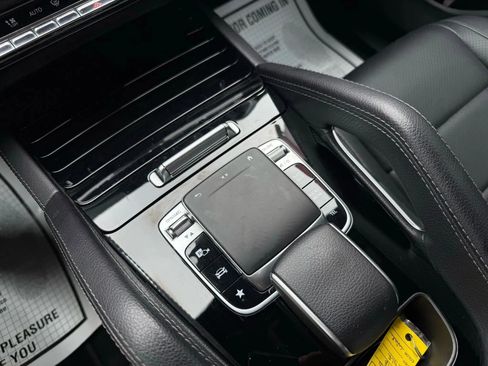 Used 2020 Mercedes-Benz GLE 350 w/ Premium Package image 49