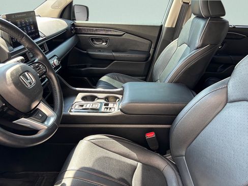 Certified 2023 Honda Pilot Elite image 17