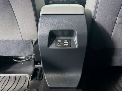 Used 2025 Subaru Crosstrek 2.0i Premium w/ Convenience Package #2 image 27