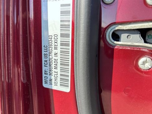 Used 2024 RAM 2500 Big Horn w/ Sport Appearance Package image 26