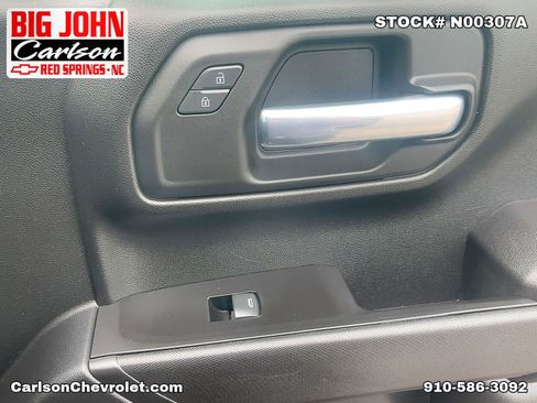 Used 2021 Chevrolet Silverado 1500 Custom Trail Boss AWD/4WD image 36