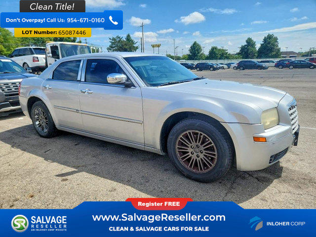 Used 2010 Chrysler 300 Touring RWD image 5