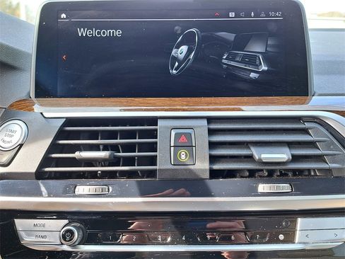 Used 2021 BMW X3 xDrive30i w/ Premium Package image 11