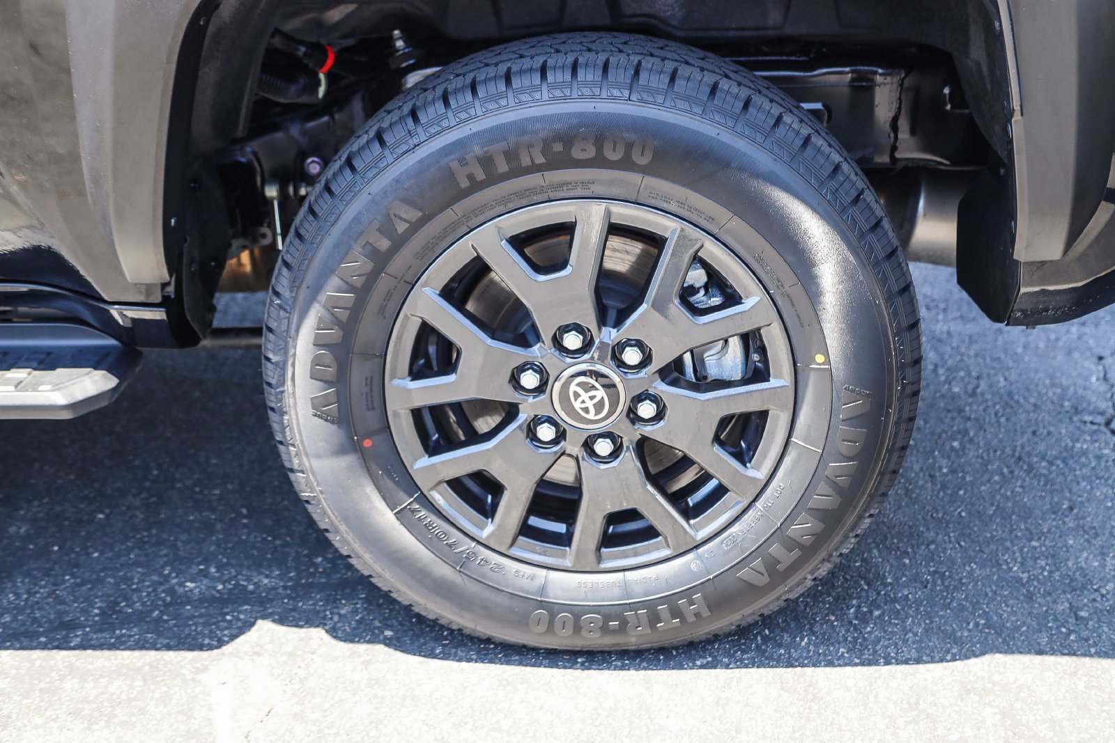 Certified 2025 Toyota 4Runner SR5 AWD/4WD image 8