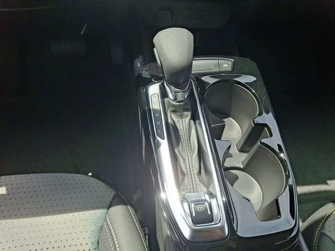New 2026 Chevrolet Trax LT FWD image 7
