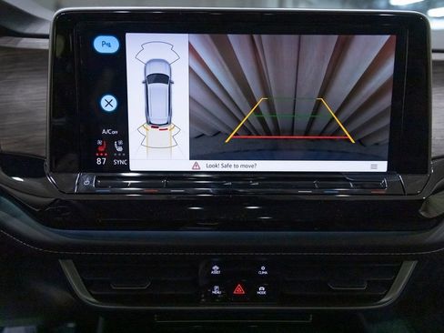 New 2026 Volkswagen Atlas SEL AWD/4WD image 25